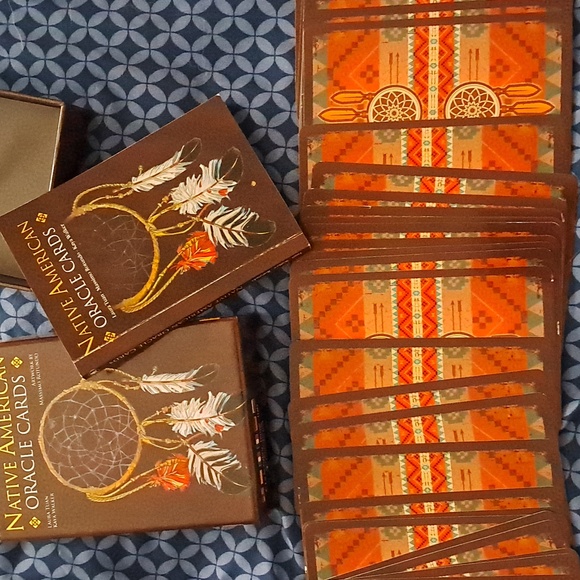 Native American Oracle Cards - Picture 3 of 3